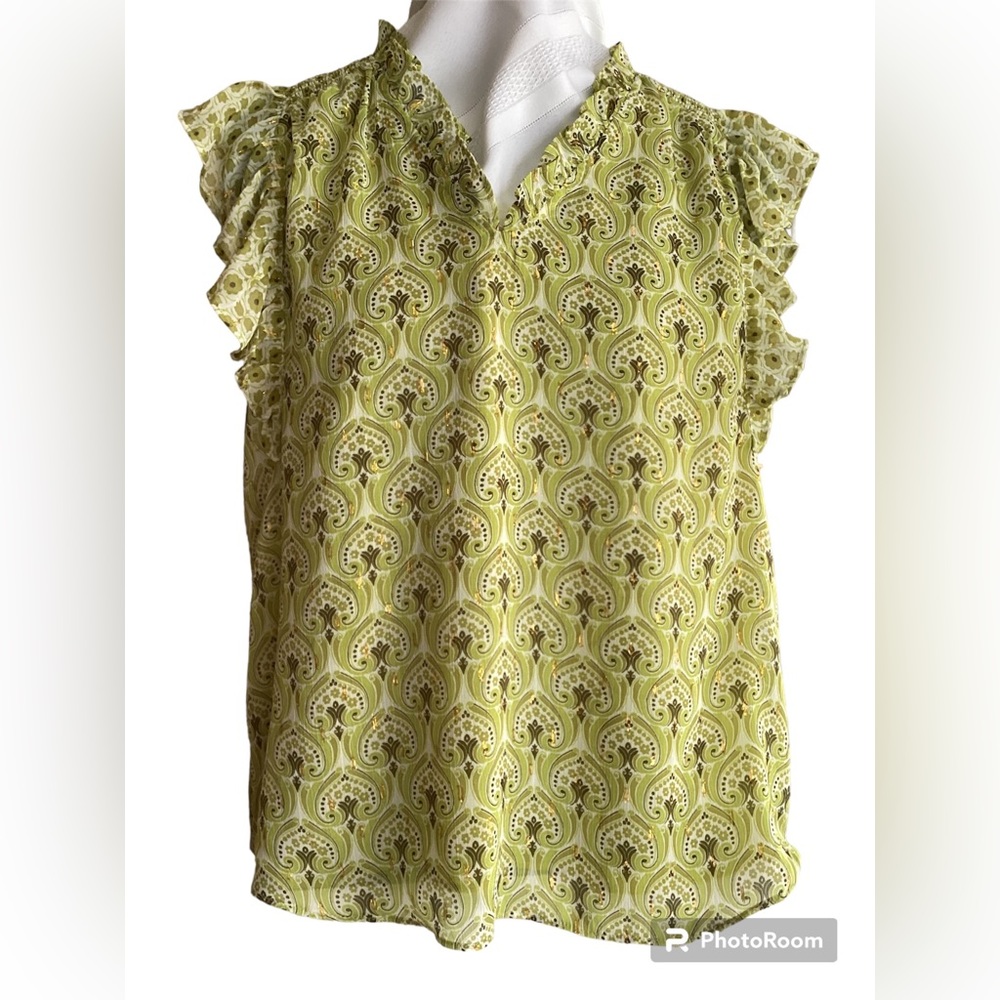 Rachael Zoe Green/Metallic Gold Paisley Flutter Cap Sleeve Pull on Lined Top SM